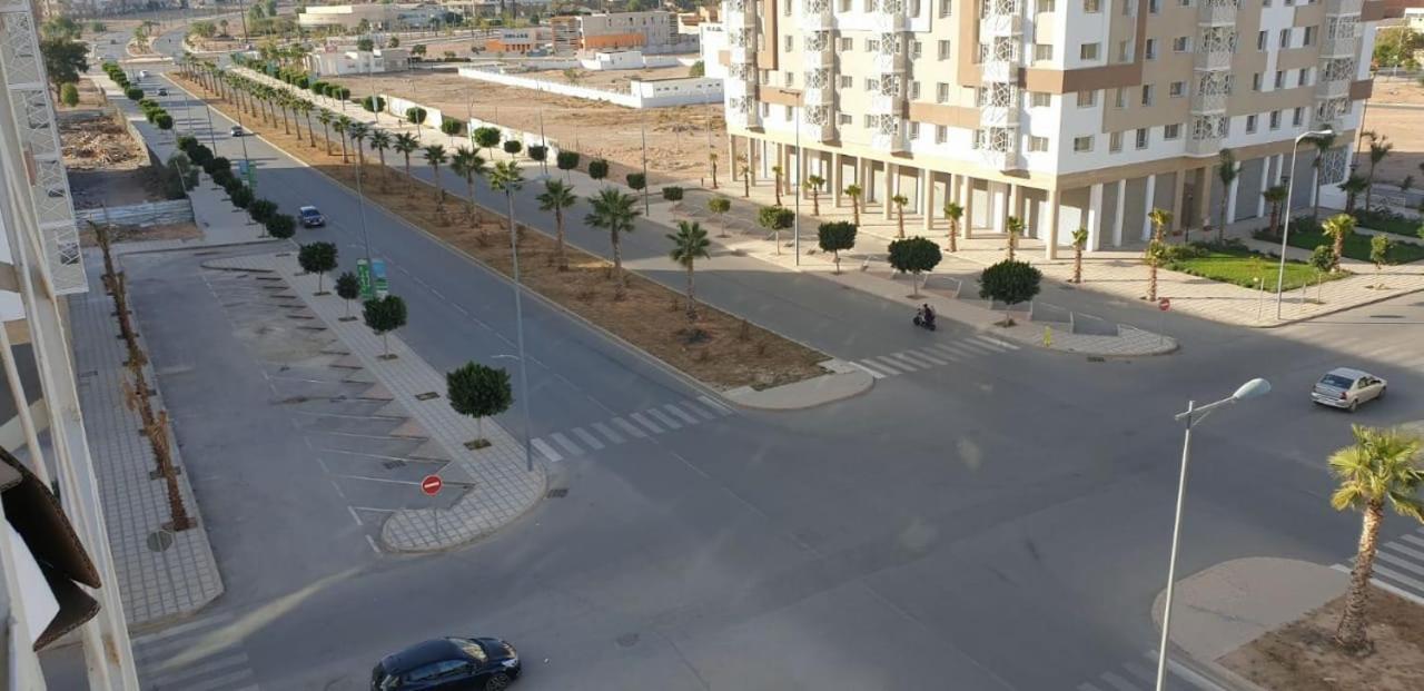 Coralia Bel F3 Clim Wifi Parking Prive Iptv Apartment Oujda Bagian luar foto