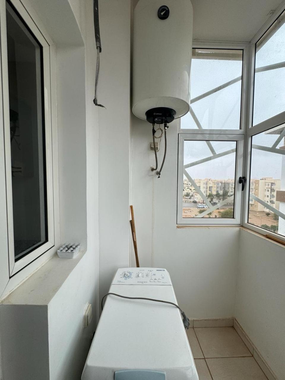 Coralia Bel F3 Clim Wifi Parking Prive Iptv Apartment Oujda Bagian luar foto